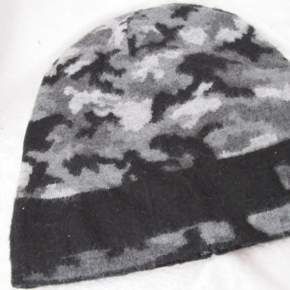 Like New - Michael Kors Slouch Hat - Picture 9 of 9